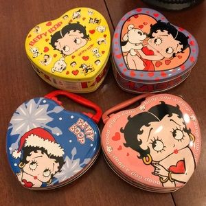 Set of 4 Betty Boop Hinged Tin Boxes with Handles